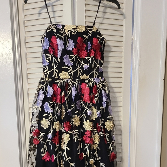 City Studio Floral Formal Gown Prom Dress size 3 - Picture 1 of 3